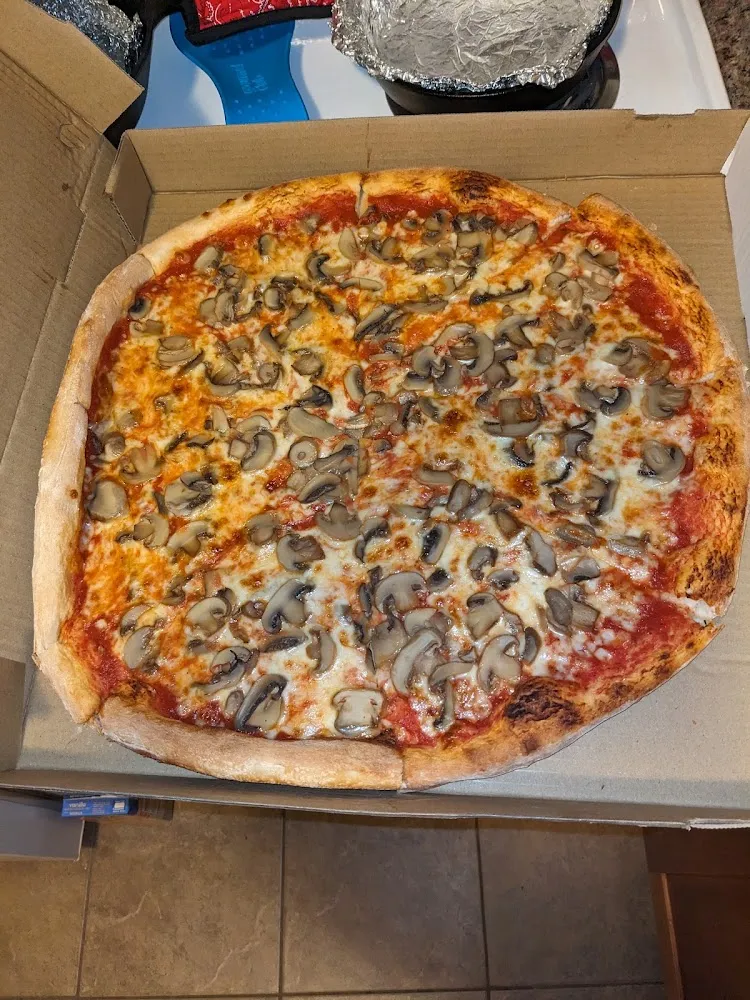 Cheese Pizza with Mushrooms