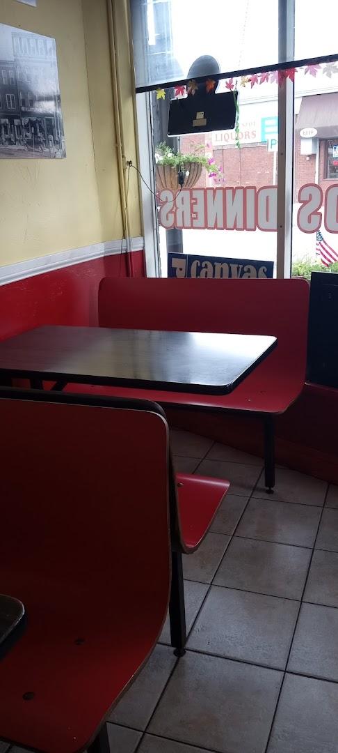 Amici's